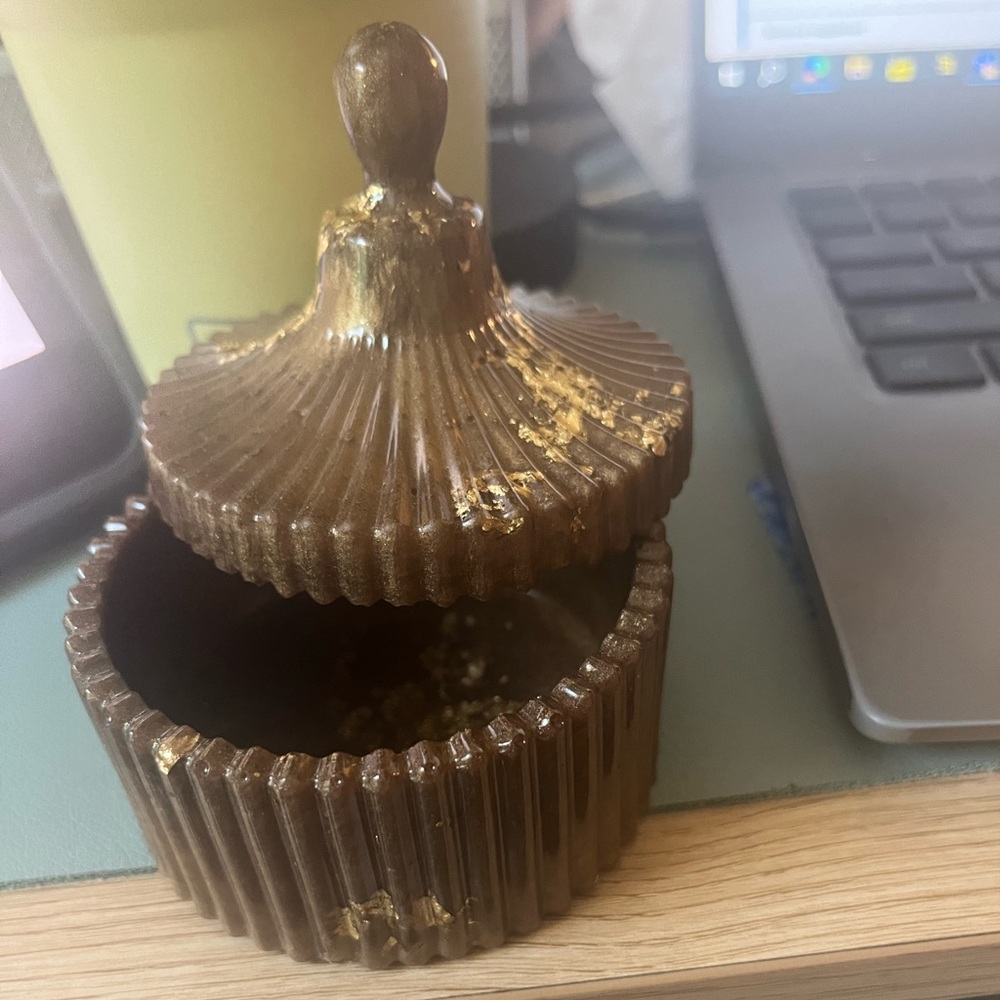Jewelry holder - Picture 2 of 2